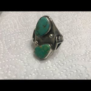 Native American Turquoise and Silver Ring Size 11